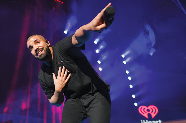 Drake-perform-iHeartRadio-2016-billboard-1548[2]