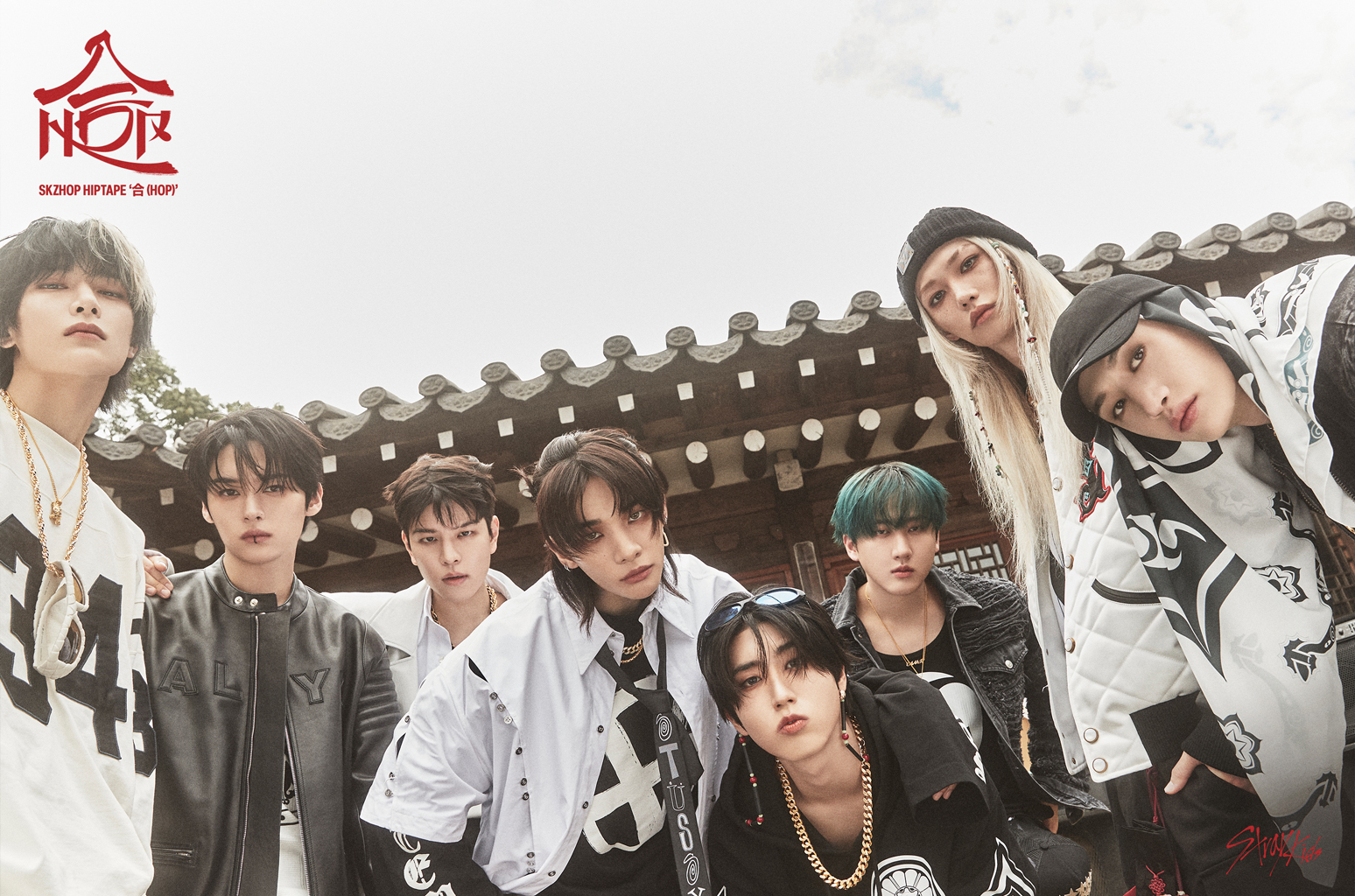 Stray-Kids-cr-JYP-Entertainment-dec-24-billboard-1548[1]