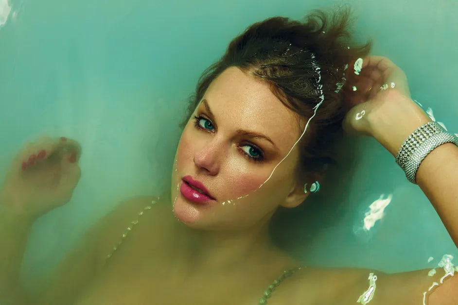 04-taylor-swift-life-of-a-showgirl-pr-billboard-1800