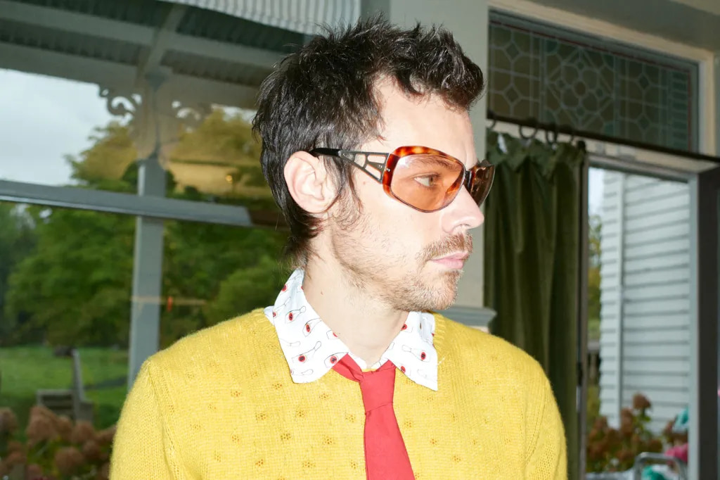 harry-styles-press-credit-Johnny-Dufort-billboard-1800