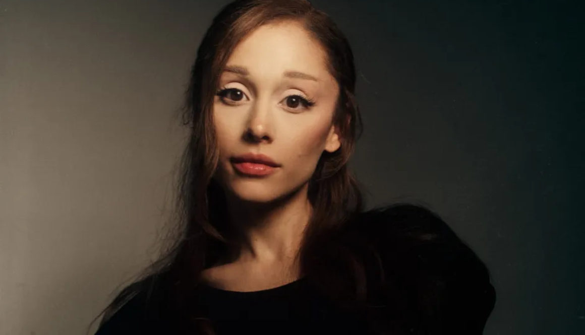 ariana-grande-press-2026-billboard-1800